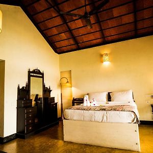 Deluxe Double or Twin Room Pool Access